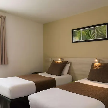 Sure By Western Nantes 3* Saint-Herblain