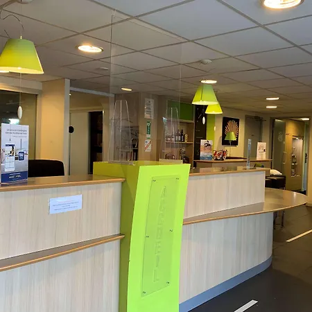 Sure By Western Nantes Hotel 3*