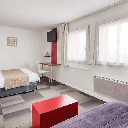Sure By Western Nantes Hotel 3*