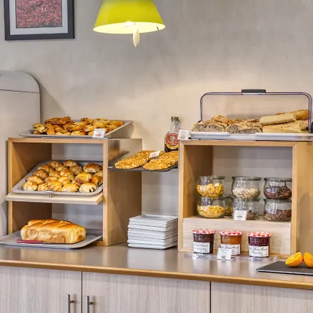 Sure By Western Nantes Hotel