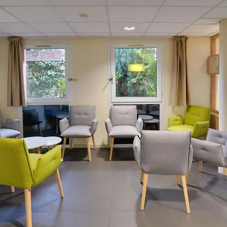 Hotel Sure By Western Nantes 3*