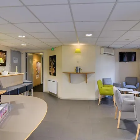 Sure By Western Nantes 3* Saint-Herblain