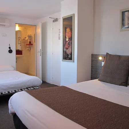 Sure By Western Nantes 3*