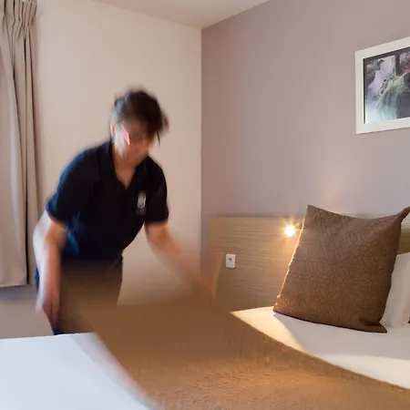 Sure By Western Nantes Saint-Herblain