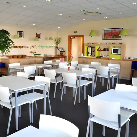 Sure By Western Nantes 3* Saint-Herblain