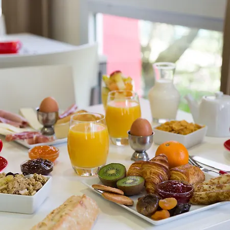 Otel Sure By Western Nantes