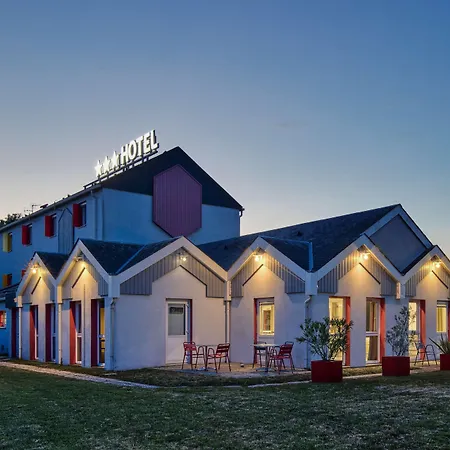 Sure By Western Nantes 3*