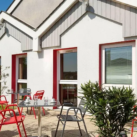 Otel Sure By Western Nantes 3*