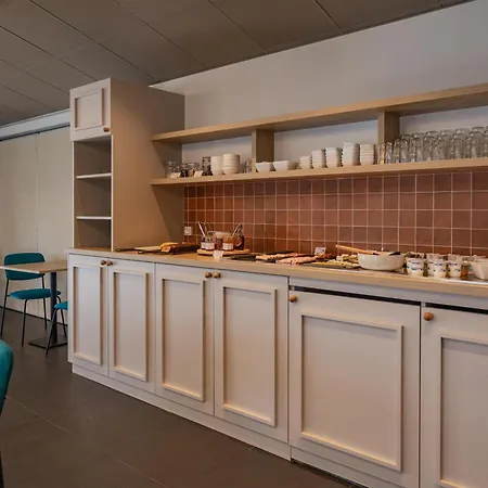 Sure By Western Nantes 酒店 圣埃尔布兰