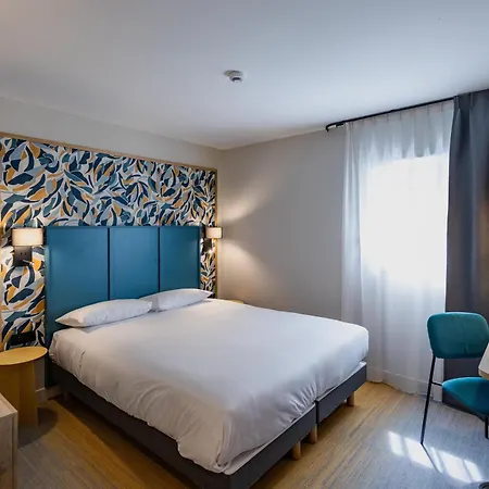 Sure By Western Nantes Hotel 3*