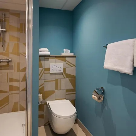 Sure By Western Nantes Hotel 3*