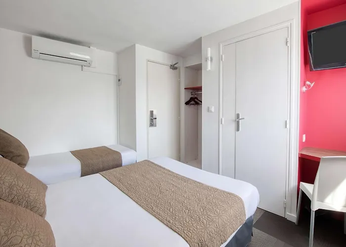 Sure By Western Nantes Hotel 3*