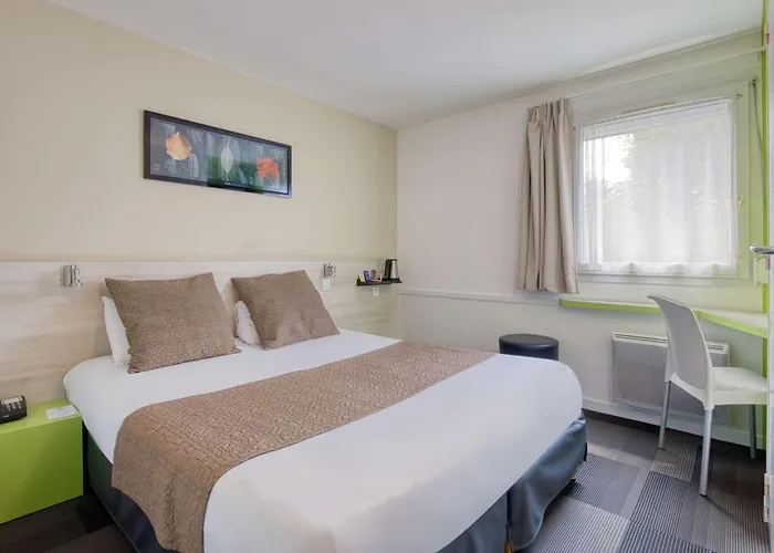 Sure By Western Nantes Hotel 3*