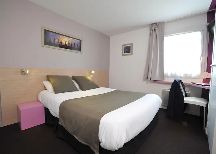 Sure By Western Nantes Hotel 3*