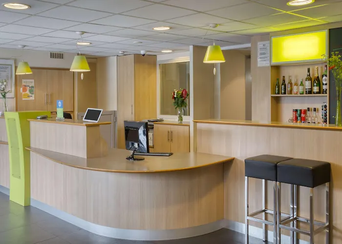 Sure By Western Nantes 酒店 圣埃尔布兰