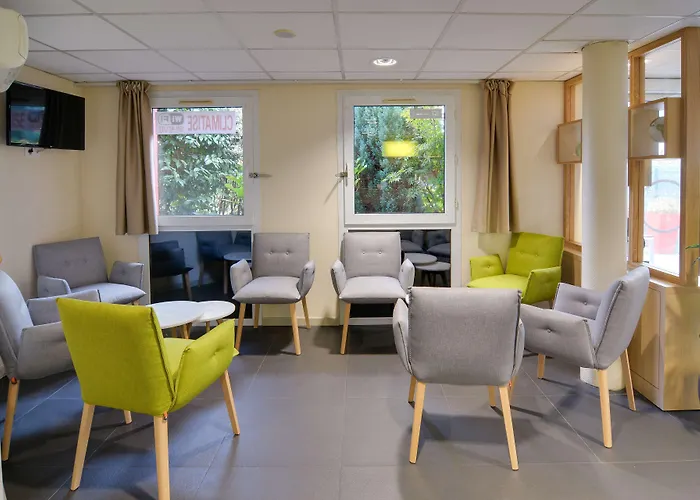 Sure By Western Nantes Hotel