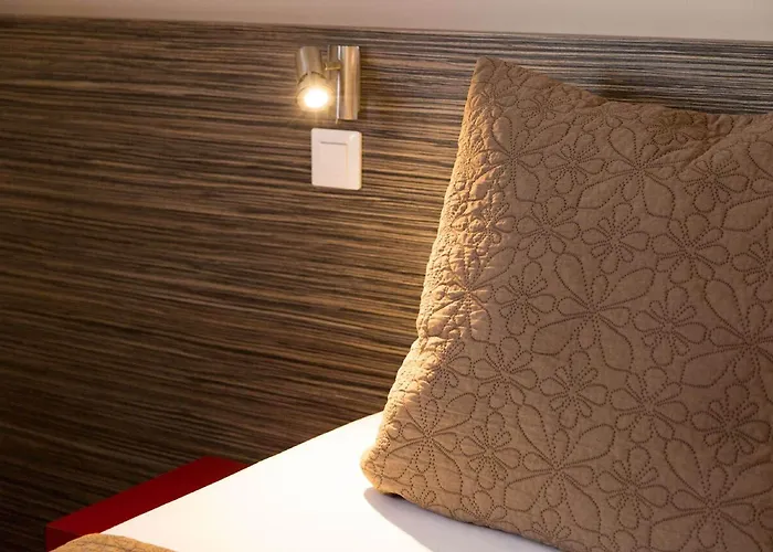 Hotel Sure By Western Nantes