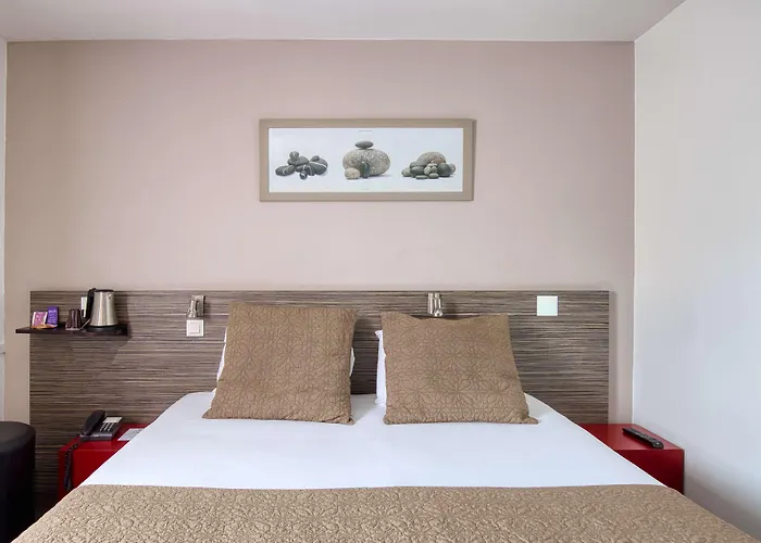 酒店 Sure By Western Nantes 3*